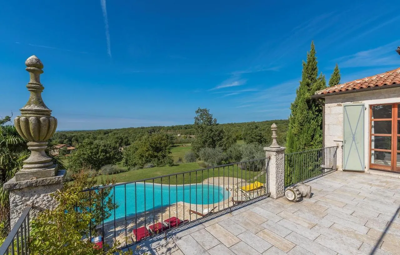 Villa Zu Den Drei Eichen-Barat